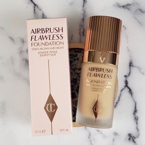 6 Neutral | Charlotte Tilbury Airbrush Flawless Longwear Foundation